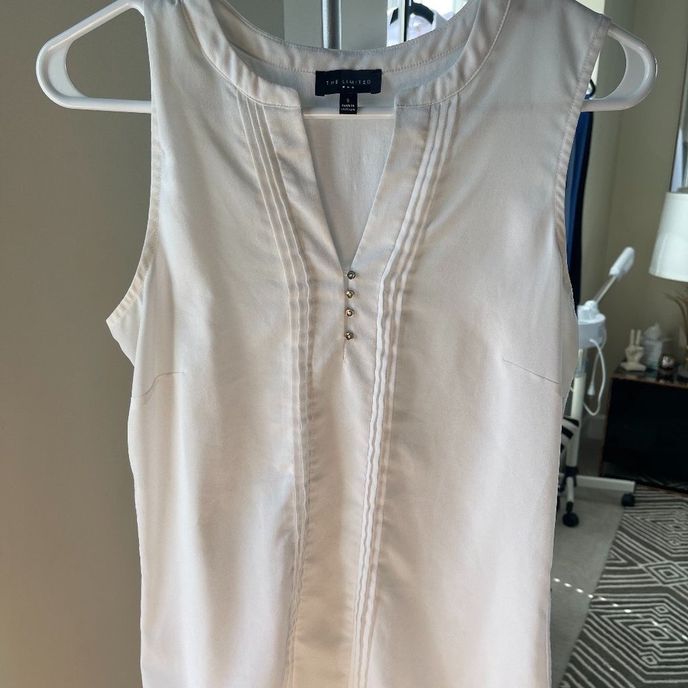Womens shirt, size S the Limited